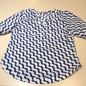 Women’s stitch fix shirt. Size M
